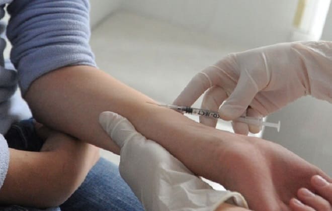 Mantoux is given without vaccination
