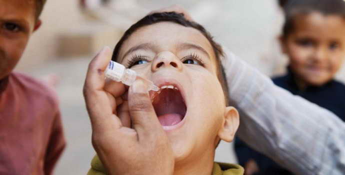 Вакциноассоциированный полиомиелит: причины, симптомы, лечение